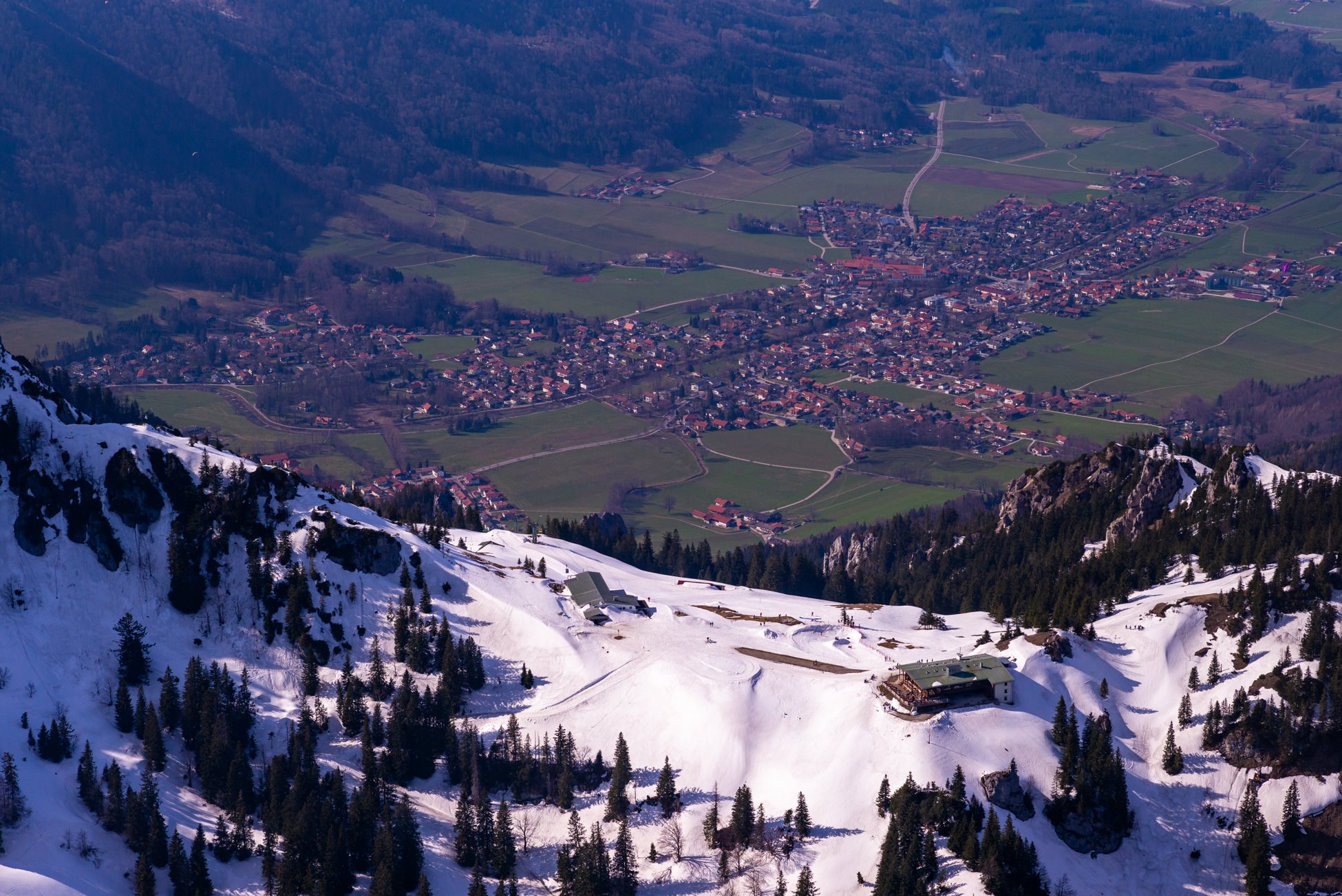 die Sonnenalm aus der Luft